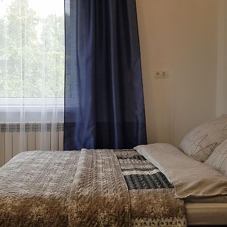 Apartament Tarnow-Moscice Przy Moscie Exterior photo