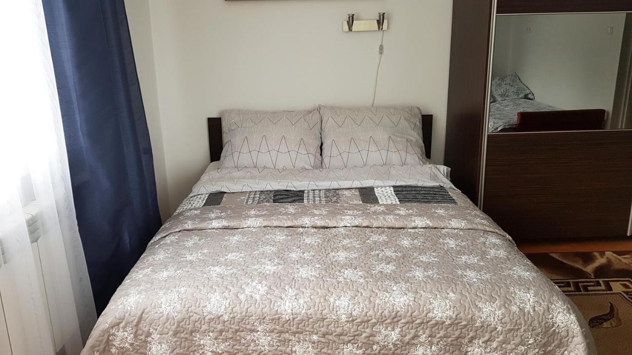 Apartament Tarnow-Moscice Przy Moscie Exterior photo