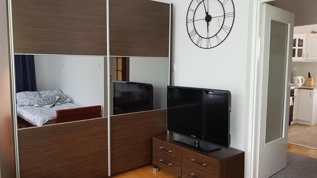 Apartament Tarnow-Moscice Przy Moscie Exterior photo