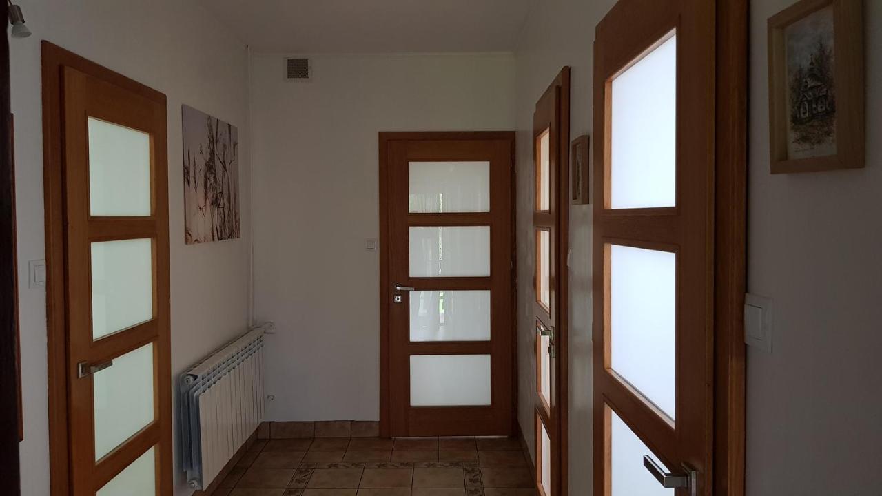 Apartament Tarnow-Moscice Przy Moscie Exterior photo